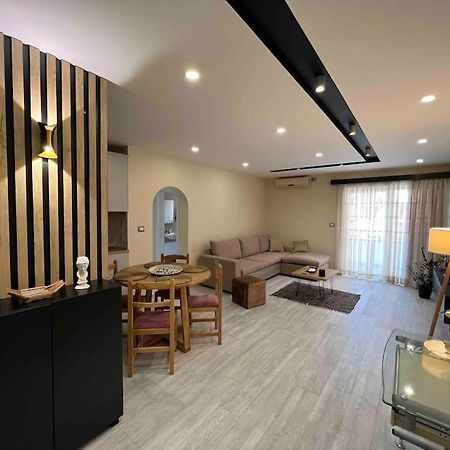 Great Apartament Near Lake & Blloku Area Tirana Esterno foto