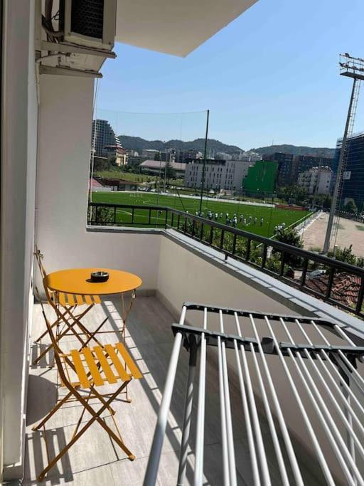 Great Apartament Near Lake & Blloku Area Tirana Esterno foto